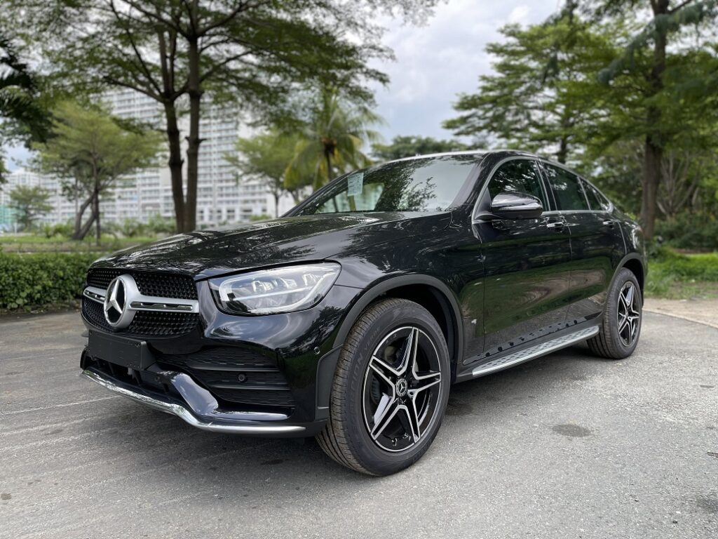 Top 5 Xe Mercedes 5 Chỗ Gầm Cao 2025: Giá Lăn Bánh, Ưu Đãi Mercedes-Benz GLC 300 4Matic Coupe
