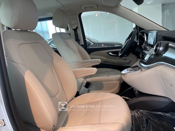 Mercedes V250 Luxury | Giá Xe MPV 7 Chỗ 2025
