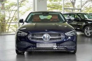 Xe Cũ Mercedes C200 gia bao nhieu