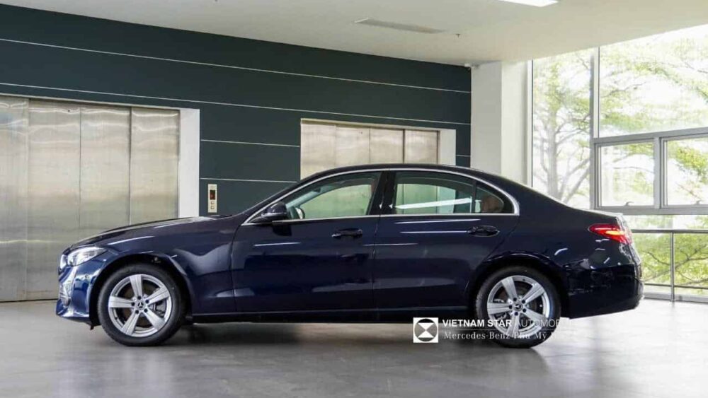 Xe Cu Mercedes C200 gia bao nhieu 4
