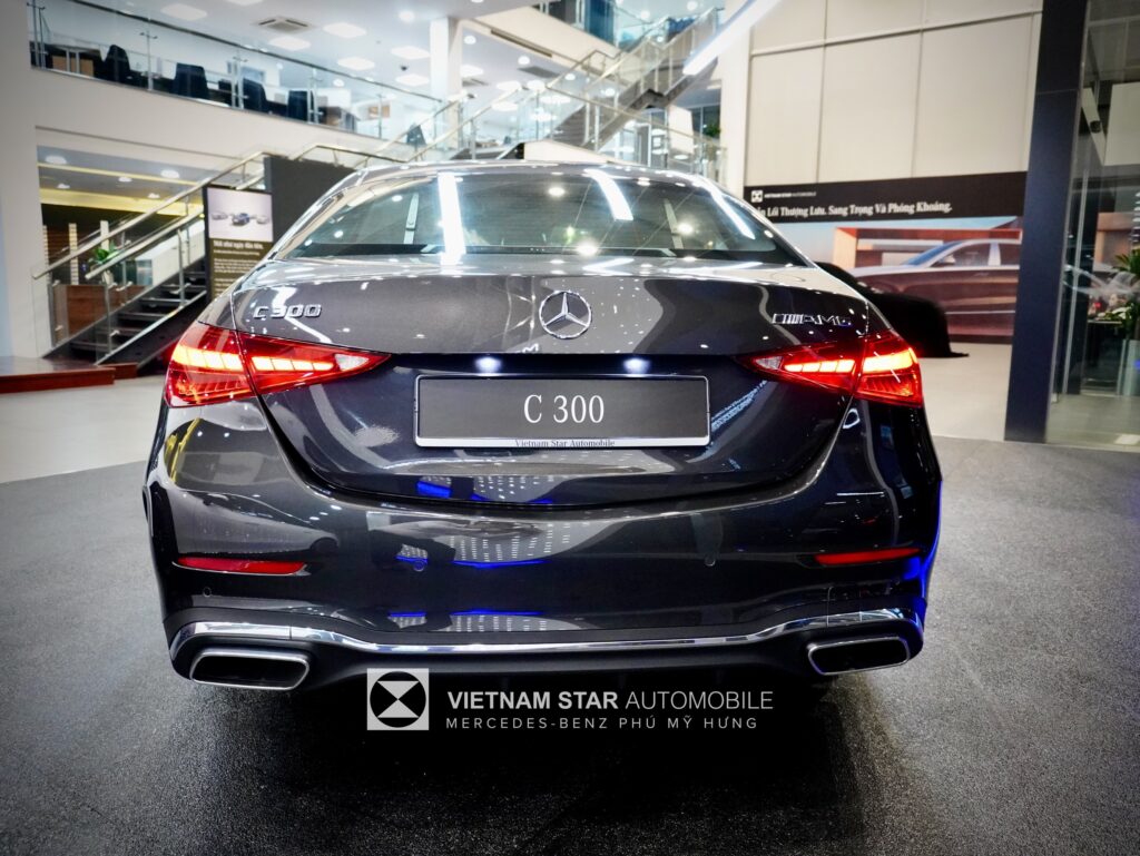 Mercedes C300 AMG Màu Xám Giao Ngay