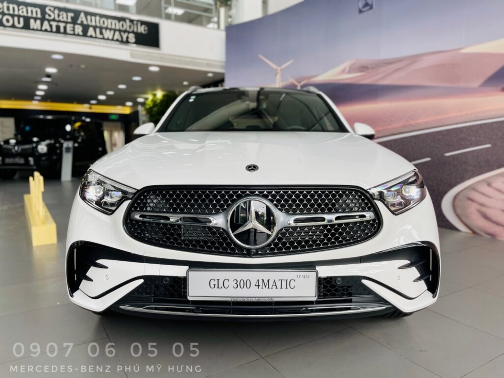 Mercedes GLC 300 Màu Trắng