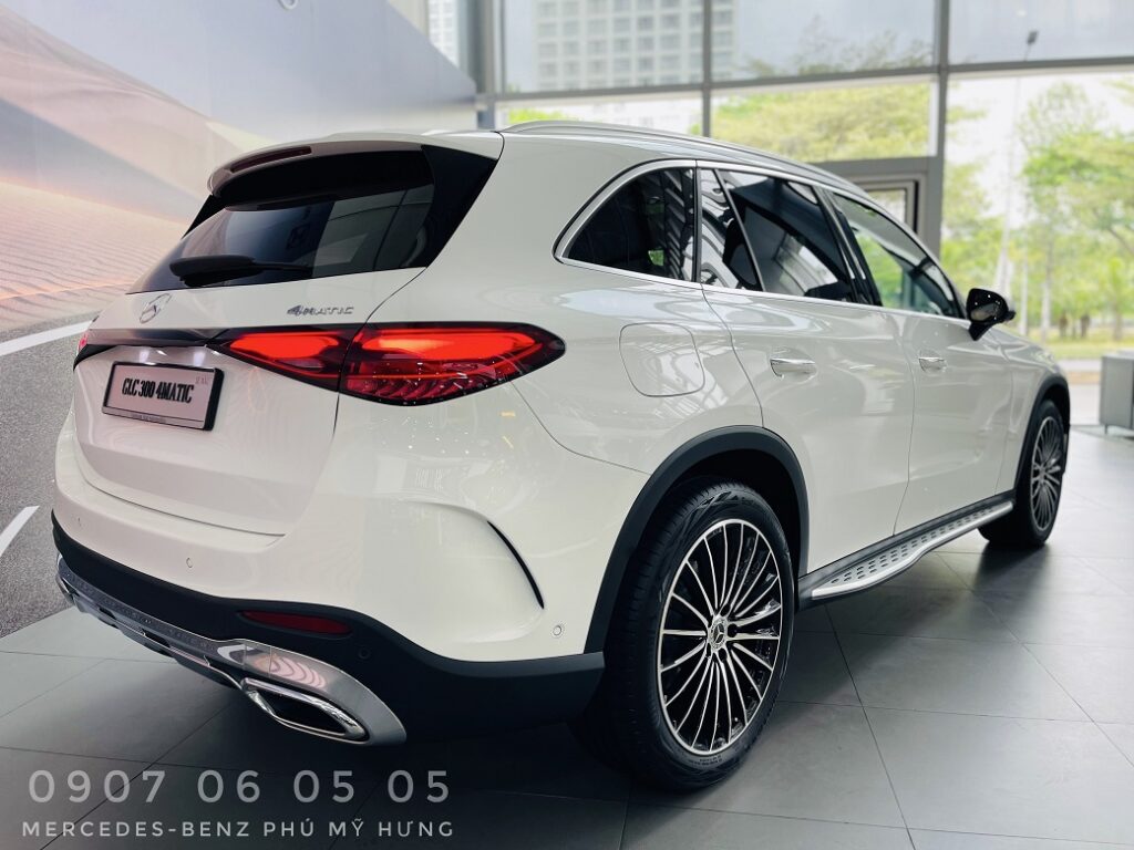 Mercedes GLC 300 Mau Trang Giao Ngay 5