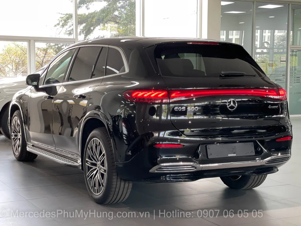 Giá xe điện Mercedes EQS 500 4Matic Màu Đen