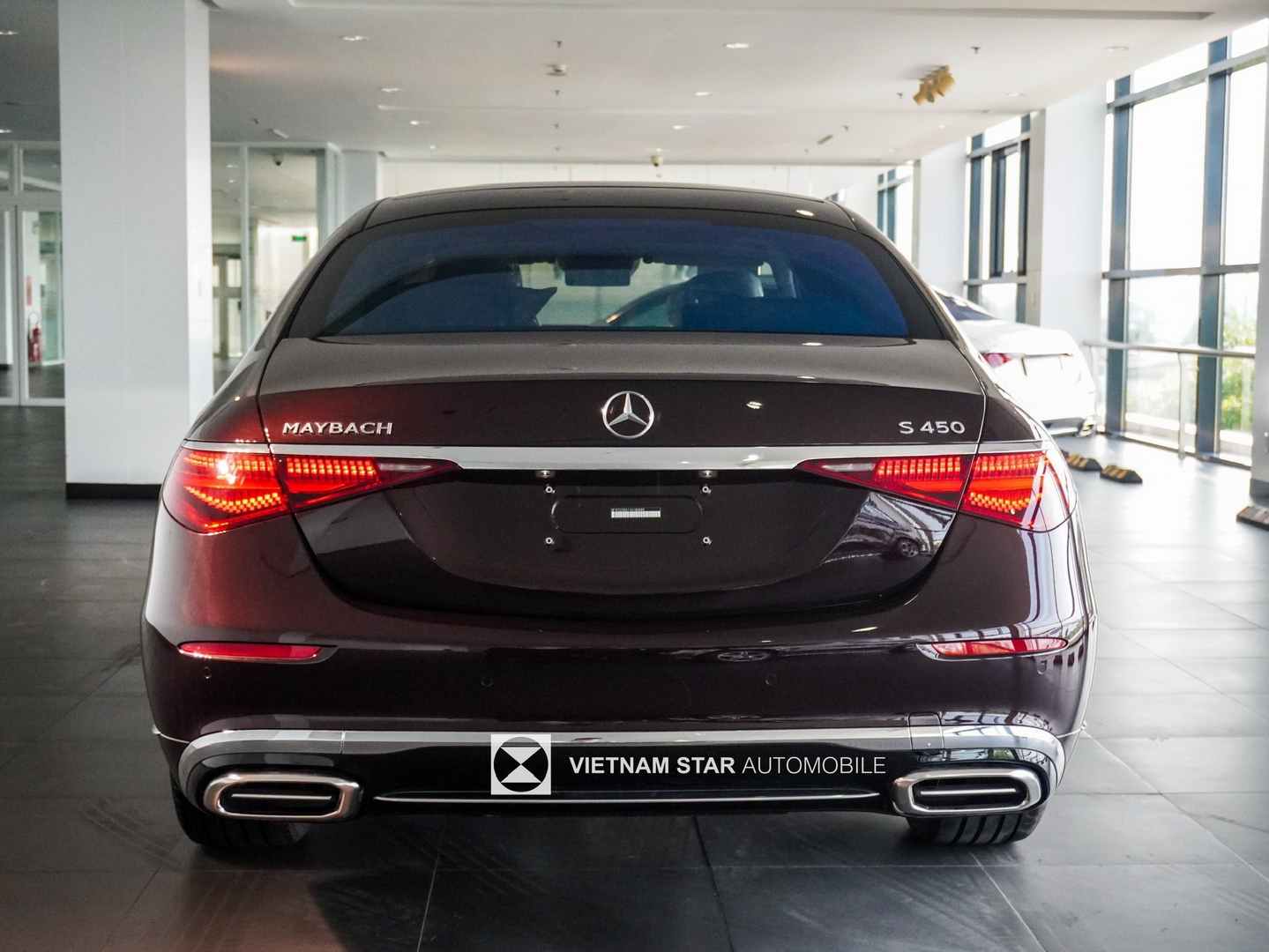Ruby Design Merced Maybach S450 Màu Đỏ Ruby | S450 Maybach Giá Lăn Bánh 2024
