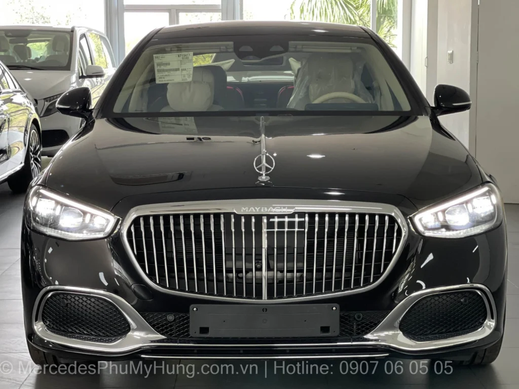 Maybach S450 màu Đen giá xe lăn bánh