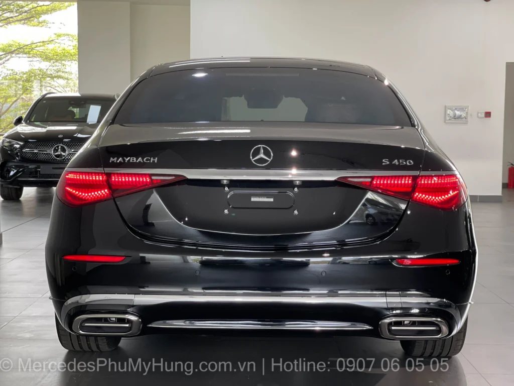 S450 Maybach màu Đen giá xe lăn bánh