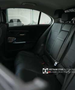 Mercedes C200 Plus Hàng Ghế Sau Ngồi Rộng Rãi Thoải Mái