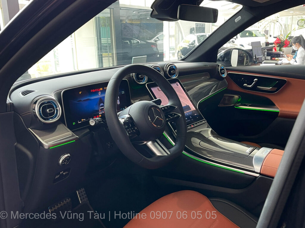 Gia xe Mercedes GLC 300 4Matic lan banh tai Ba Ria Vung Tau 10