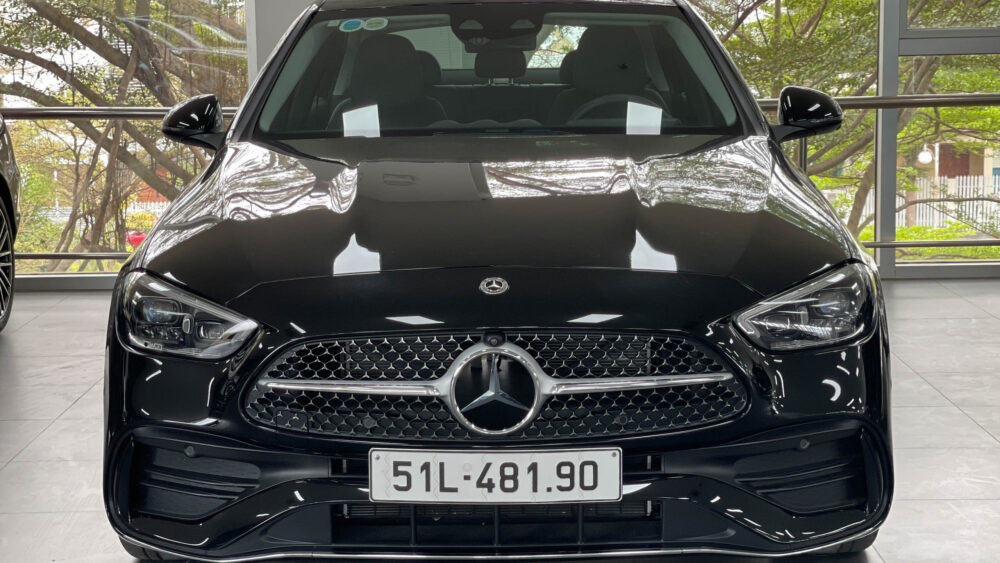 Mercedes C300 AMG Cũ Giá Lăn Bánh TP HCM