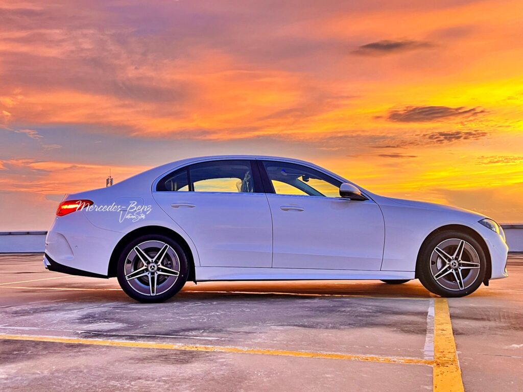 C300 AMG Trắng