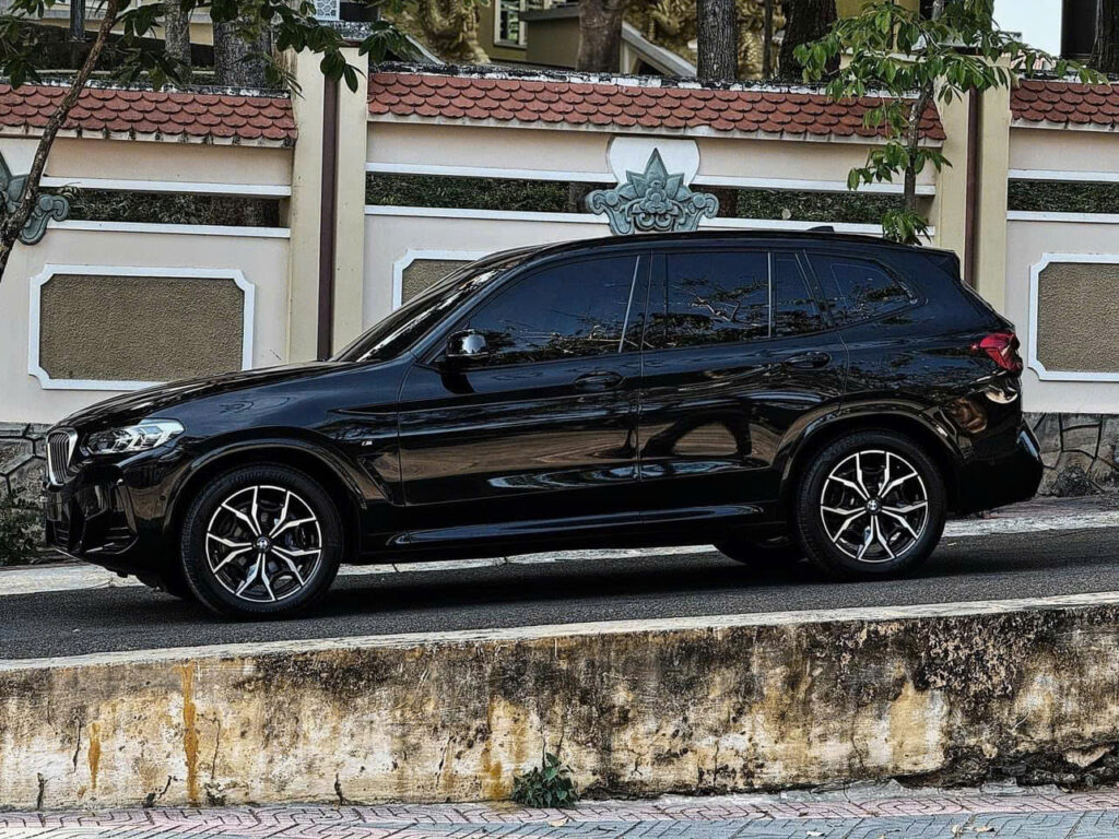 So sánh BMW X3 2024 và GLC 300 4Matic