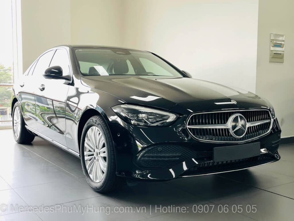 Giá Các Dòng Xe Mercedes Tại Việt Nam