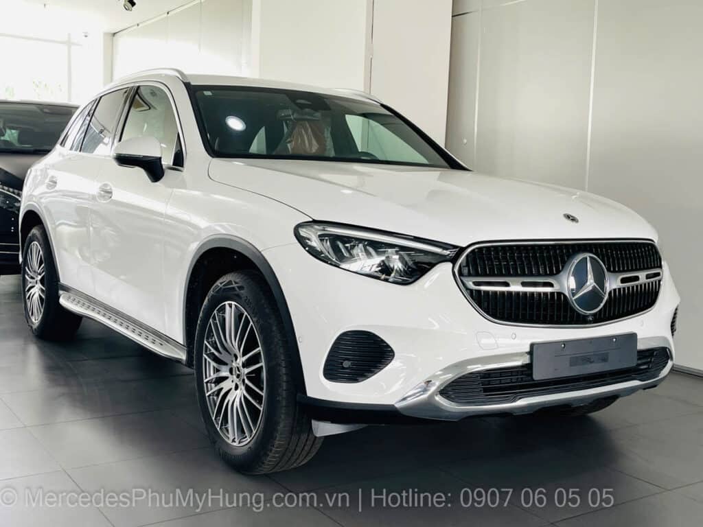 Giá Các Dòng Xe Mercedes Tại Việt Nam