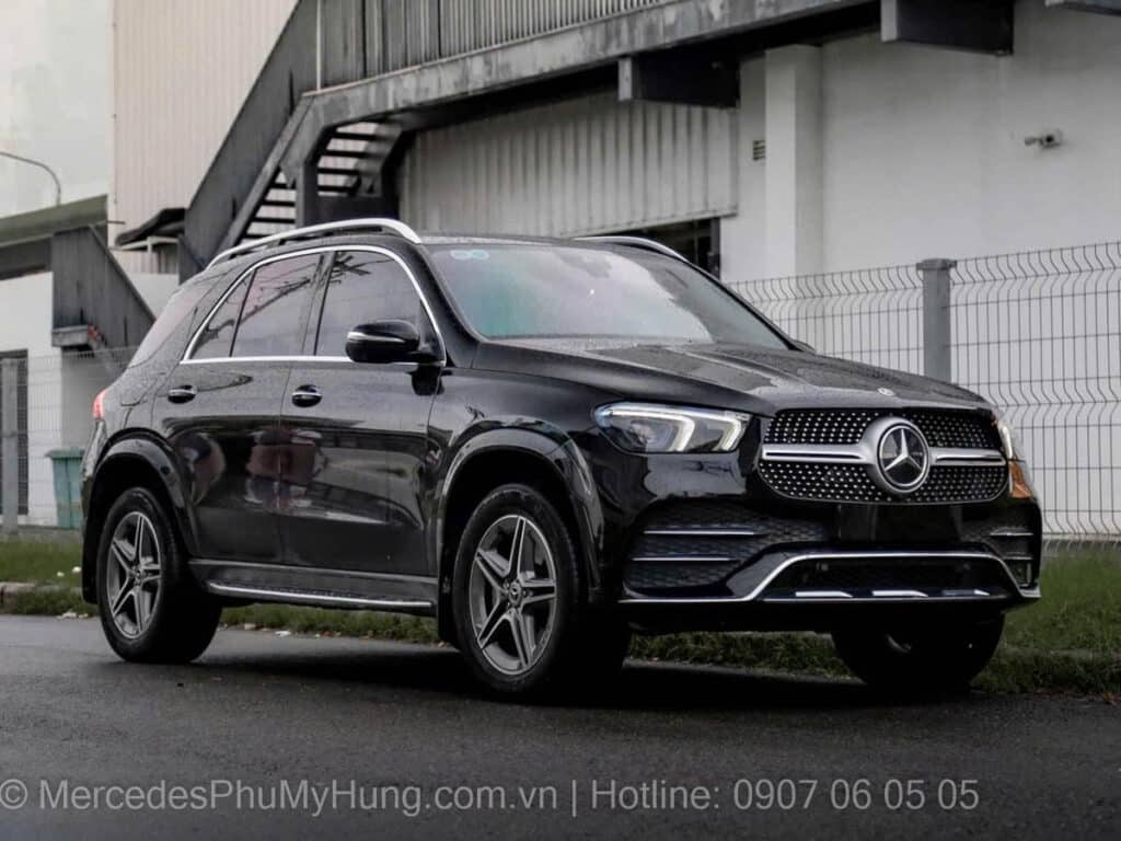 Mercedes GLE 450 - 7 Chỗ Màu Đen