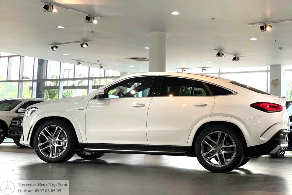 Mercedes-AMG GLE 53 Màu Trắng tại Mercedes Phú Mỹ Hưng