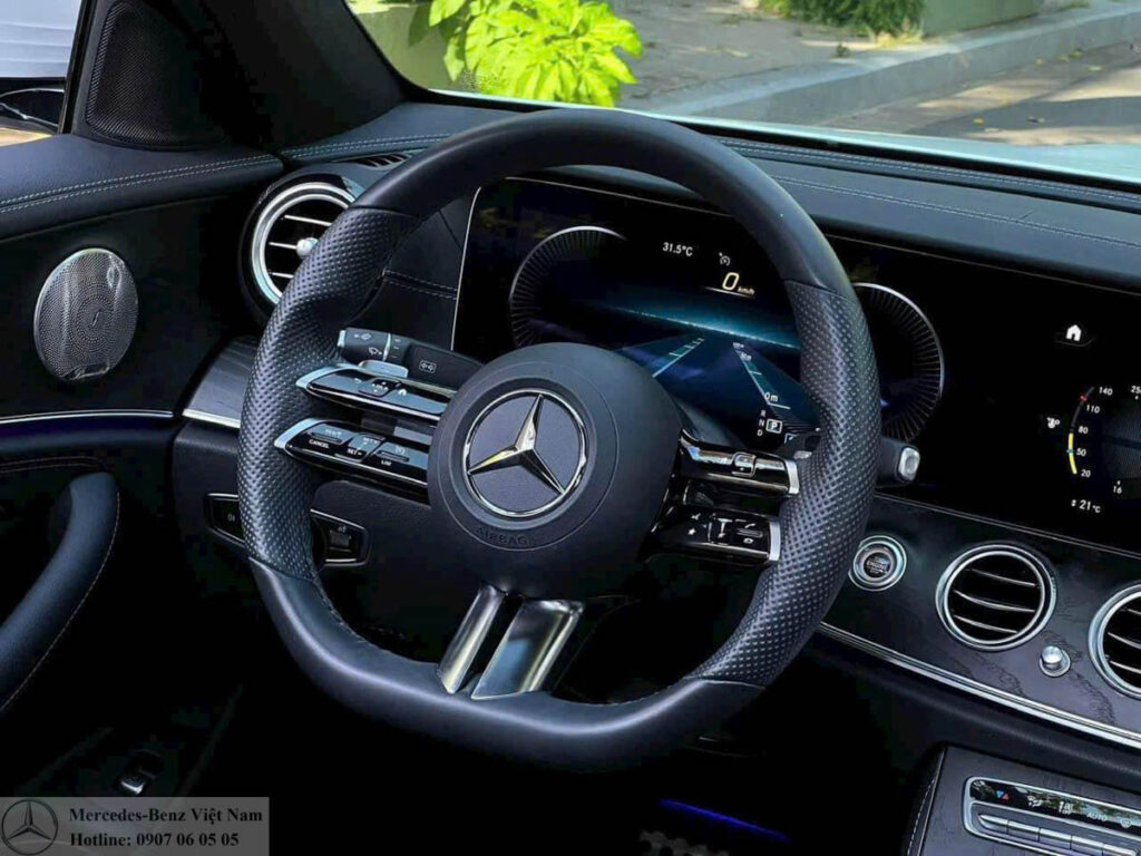 Nội Thất Mercedes E300