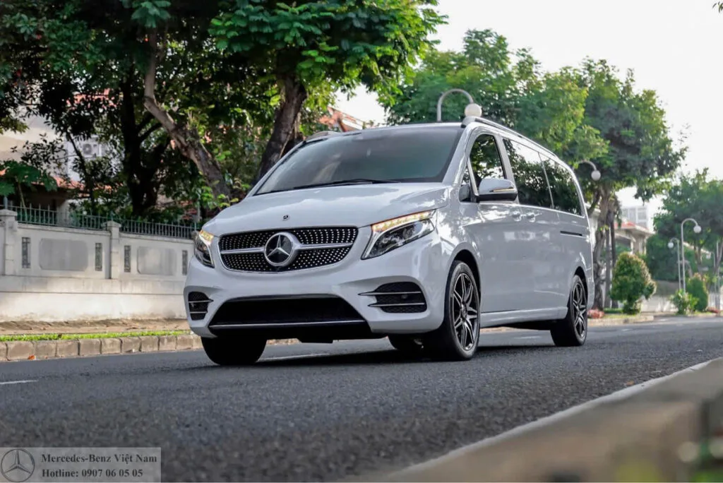 Mercedes V250 AMG Tại Mercedes Phú Mỹ Hưng