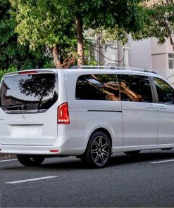 Mercedes V250 AMG Lăn Bánh Mercedes Phú Mỹ Hưng