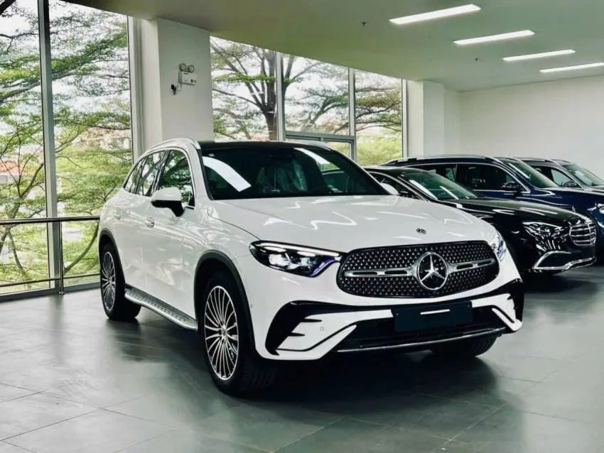 Các hãng xe ô tô nổi tiếng thế giới