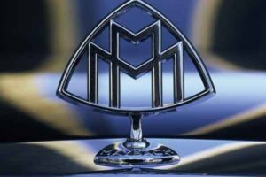 cau chuyen ve thiet ke logo maybach bieu tuong cua quyen luc khong thay doi tu 19091