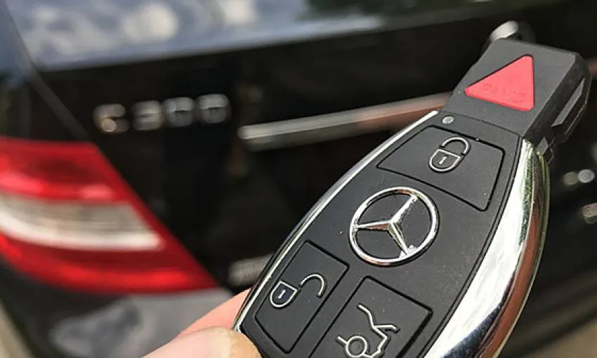 Những câu hỏi thường gặp về chìa khóa xe Mercedes và lời khuyên hữu ích