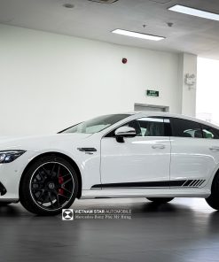 Thân xe Mercedes-AMG GT 53 4Matic+