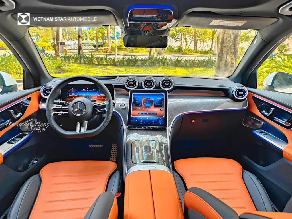 Mercedes GLC 300 4Matic | 5 Chỗ Dưới 3 Tỷ