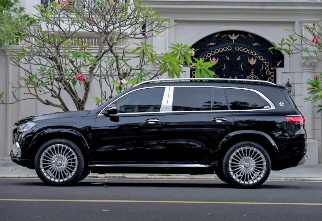 Mercedes Maybach SUV GLS 600 3