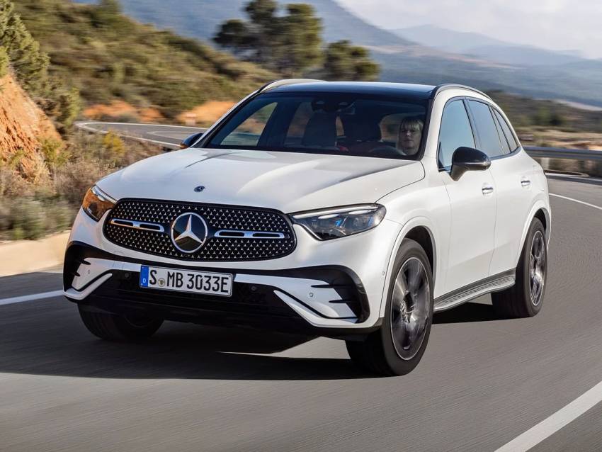 Tại Sao Xe Mercedes Mất Giá Nhanh Hơn Các Dòng Xe Khác? 2021 Mercedes Benz V Class 93