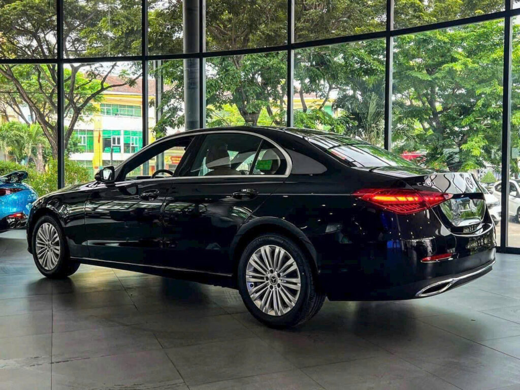 Mercedes C200 Quận Bình Thạnh | Sang Trọng 5 Chỗ Giá 1,5 tỷ Mercedes C200 Quan Binh Thanh 7
