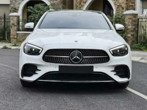 Mercedes E300 Quan 7 1