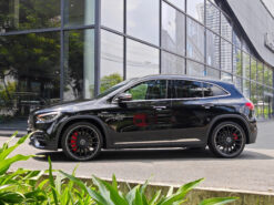 Mercedes AMG GLA 45 S 4Matic 2