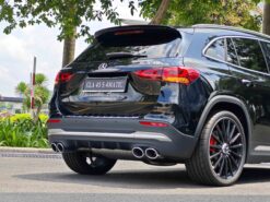 Mercedes AMG GLA 45 S 4Matic 8 1
