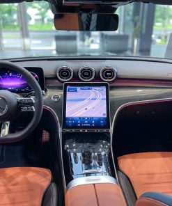 Không Gian Nội Thất Mercedes-Benz C300 AMG