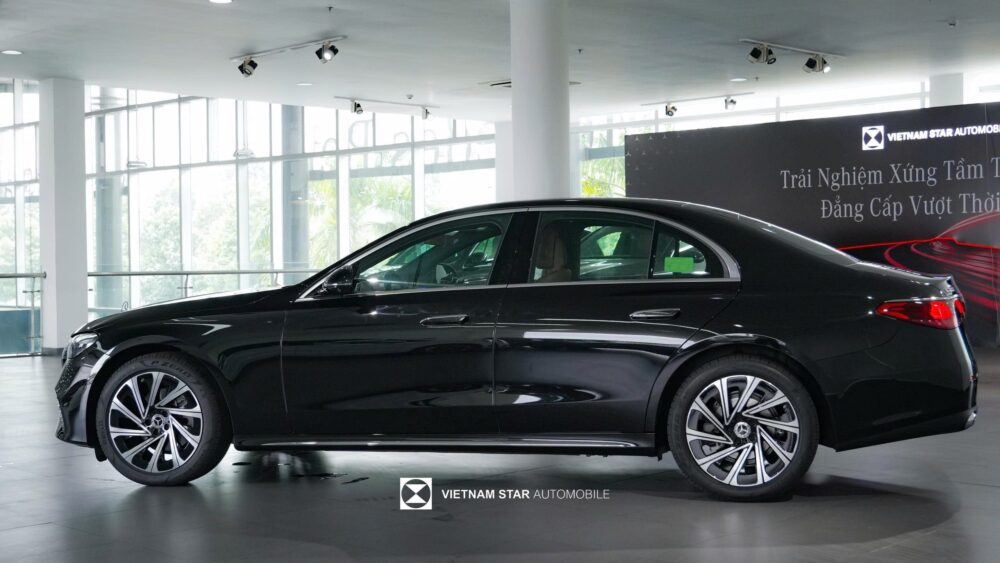 Mercedes Benz E200 Exclusive 12