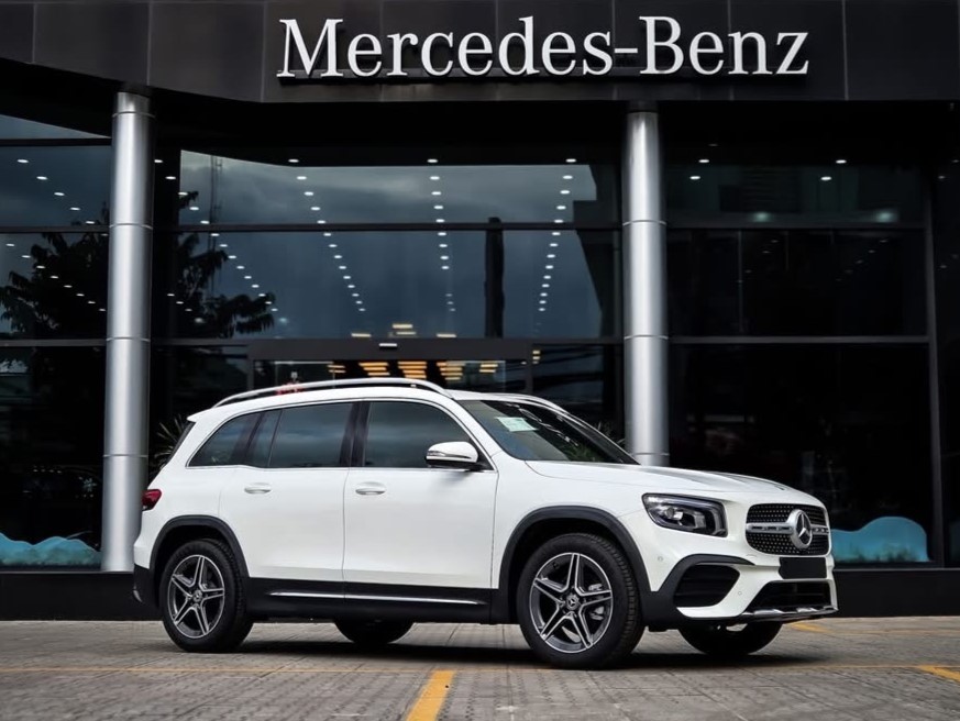 Mercedes-Benz GLB 200 Ngoại Thất Mercedes-Benz GLB 200 AMG