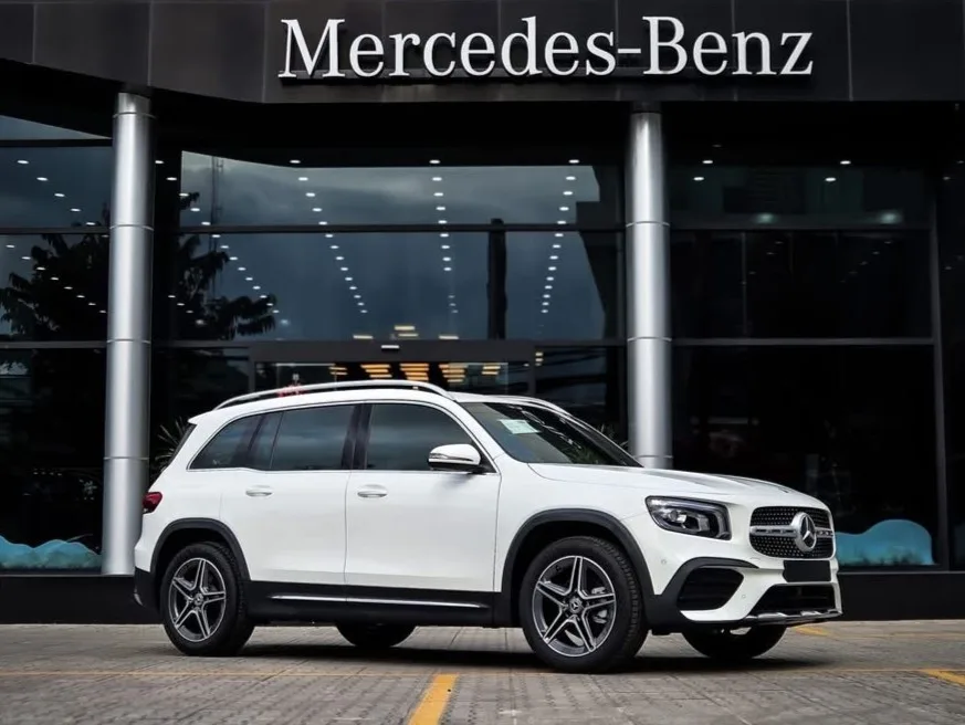 Mercedes-Benz GLB 200