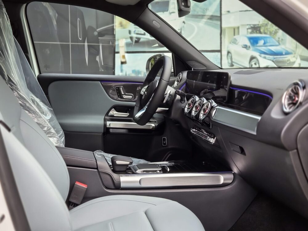 Mercedes-Benz GLB 200 AMG