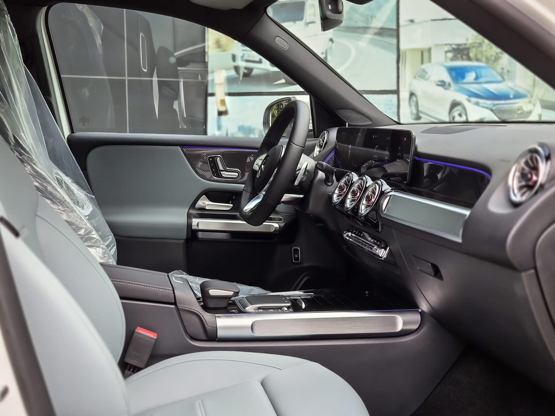 Mercedes-Benz GLB 200 AMG Mercedes-Benz GLB 200 AMG