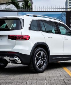 Mercedes-Benz GLB 200 Mercedes Benz GLB 200 AMG 6