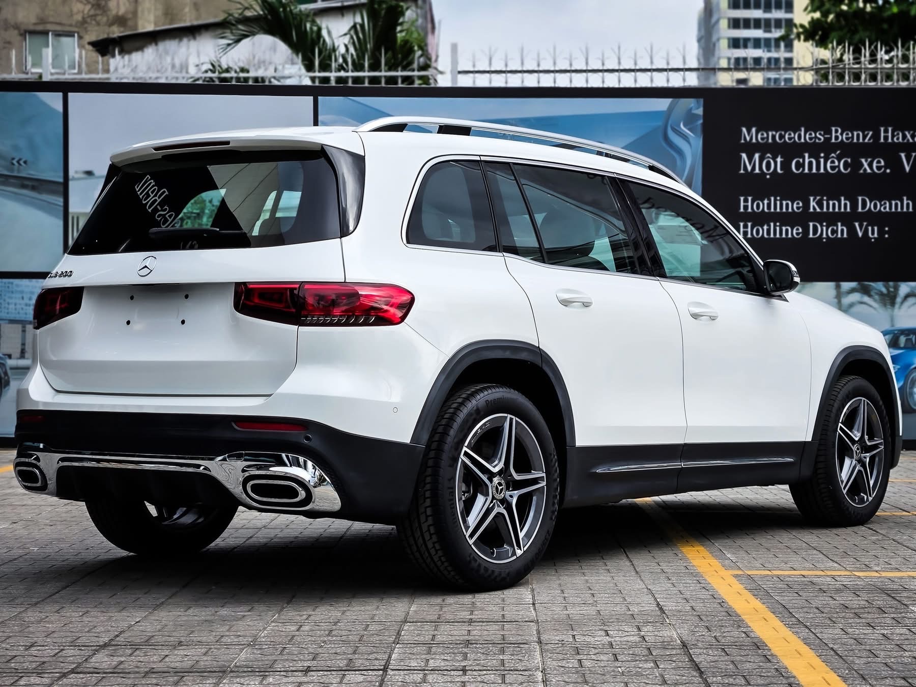 Mercedes-Benz GLB 200 AMG Mercedes Benz GLB 200 AMG 6