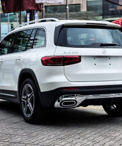 Mercedes-Benz GLB 200 Đuôi xe Mercedes-Benz GLB 200 AMG