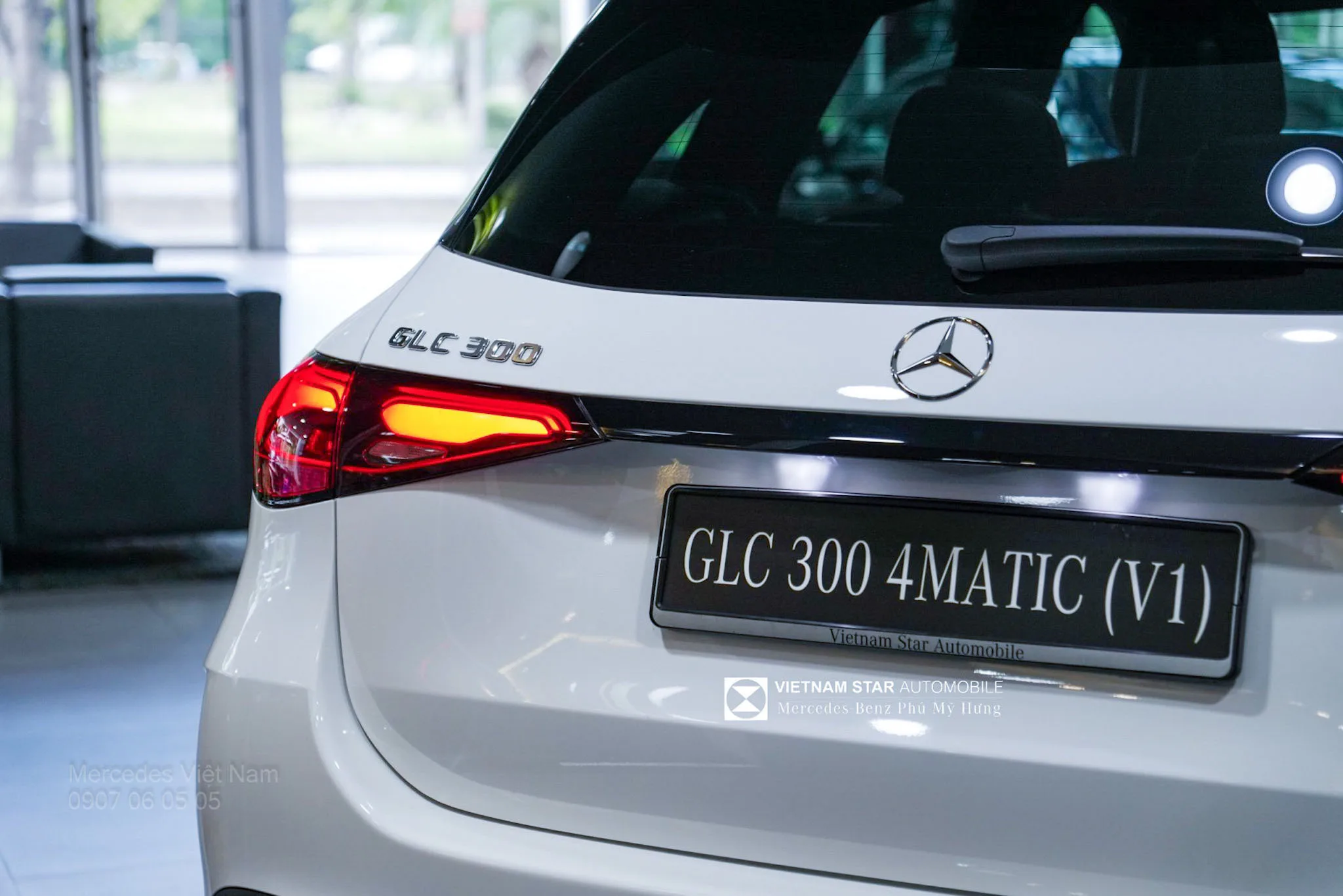 Mercedes-Benz GLC 300 4MATIC - Ảnh 7