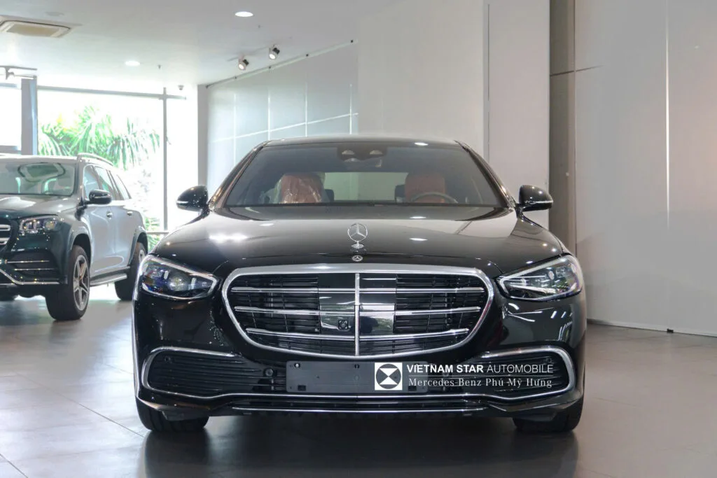 Đầu Xe Mercedes-Benz S450 Luxury 4Matic Thiết Kế Sang Trọng
