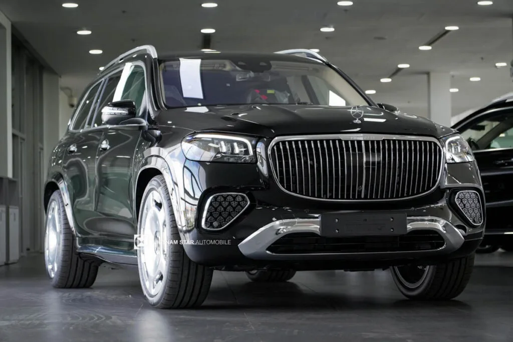 Đánh Giá Chi Tiết Mercedes Maybach GLS 600 4Matic Lăn Bánh TP Hồ Chí Minh