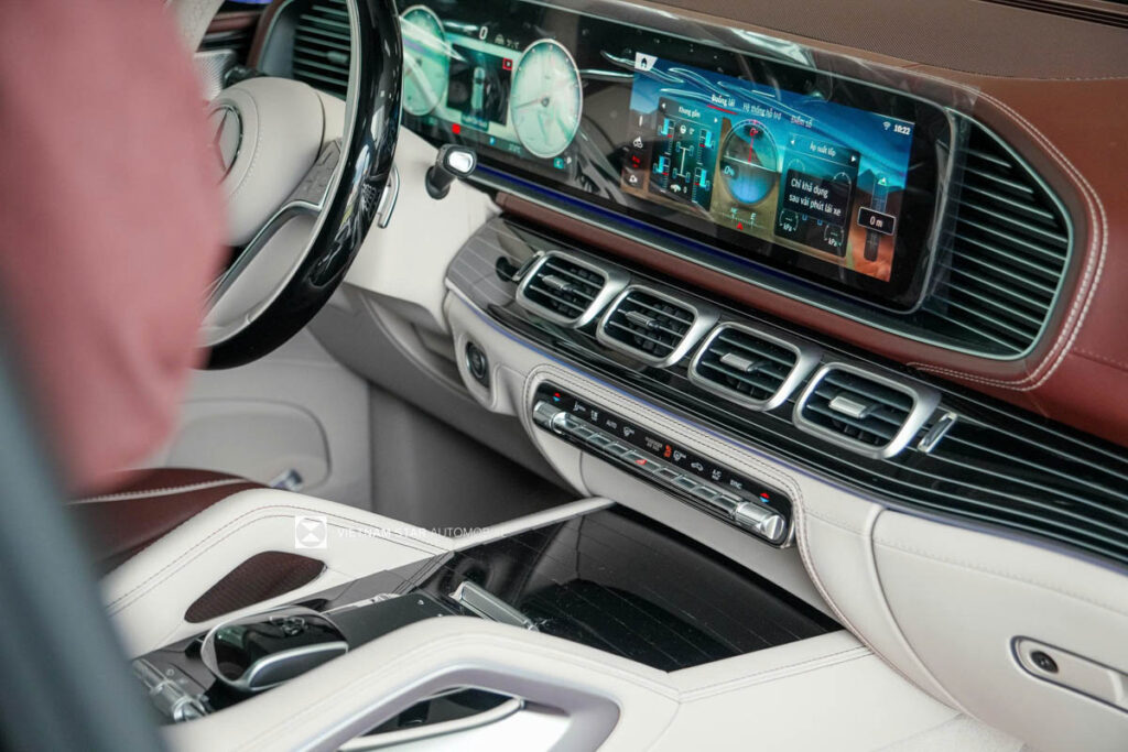 Mercedes-Maybach GLS 600 4Matic Mercedes Maybach GLS 600 4Matic Sự Hoàn Hảo Trong Từng Chi Tiết