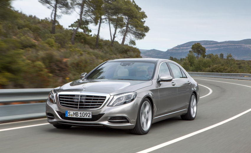 Đánh Giá Xe Mercedes S400: Đẳng Cấp và Tiện Nghi Của Mẫu Sedan Hạng Sang danh gia xe mercedes s400 1
