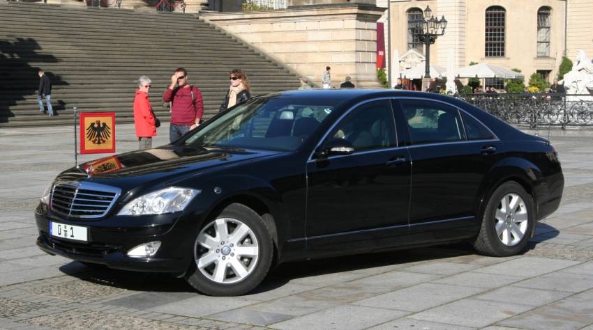Xe Mercedes Chống Đạn: Tinh Hoa Của Công Nghệ An Toàn Và Sang Trọng xe mercedes chong dan 4