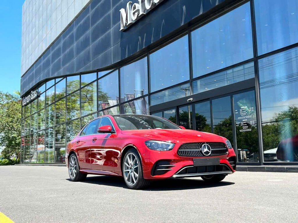 Mercedes E300 AMG Tại Quận 2 – Sự Lựa Chọn Đẳng Cấp Mercedes E300 AMG Tai Quan 2 1